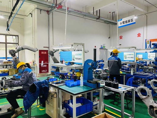 高檔數控機床 機器人 成都發布智能制造三年行動計劃